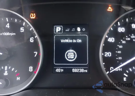 2018 Hyundai Elantra Value Edition z USA, uszkodzony, nr VIN 5NPD84LF4JH324154